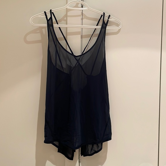 Lululemon mesh tank - Picture 1 of 4